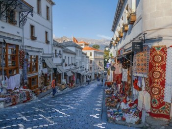 Albānija ,Tirana